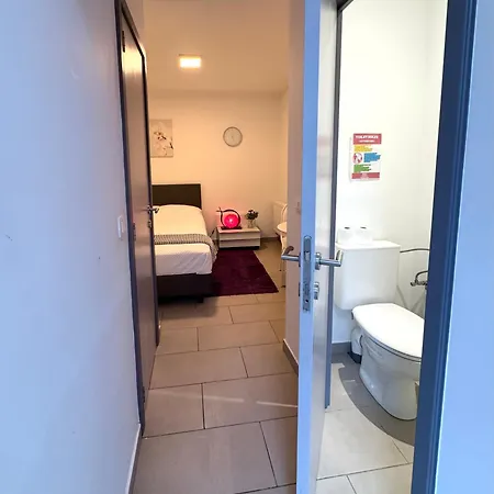 Appartement Cosy A Bruxelles Metro Vandervelde Exterior photo